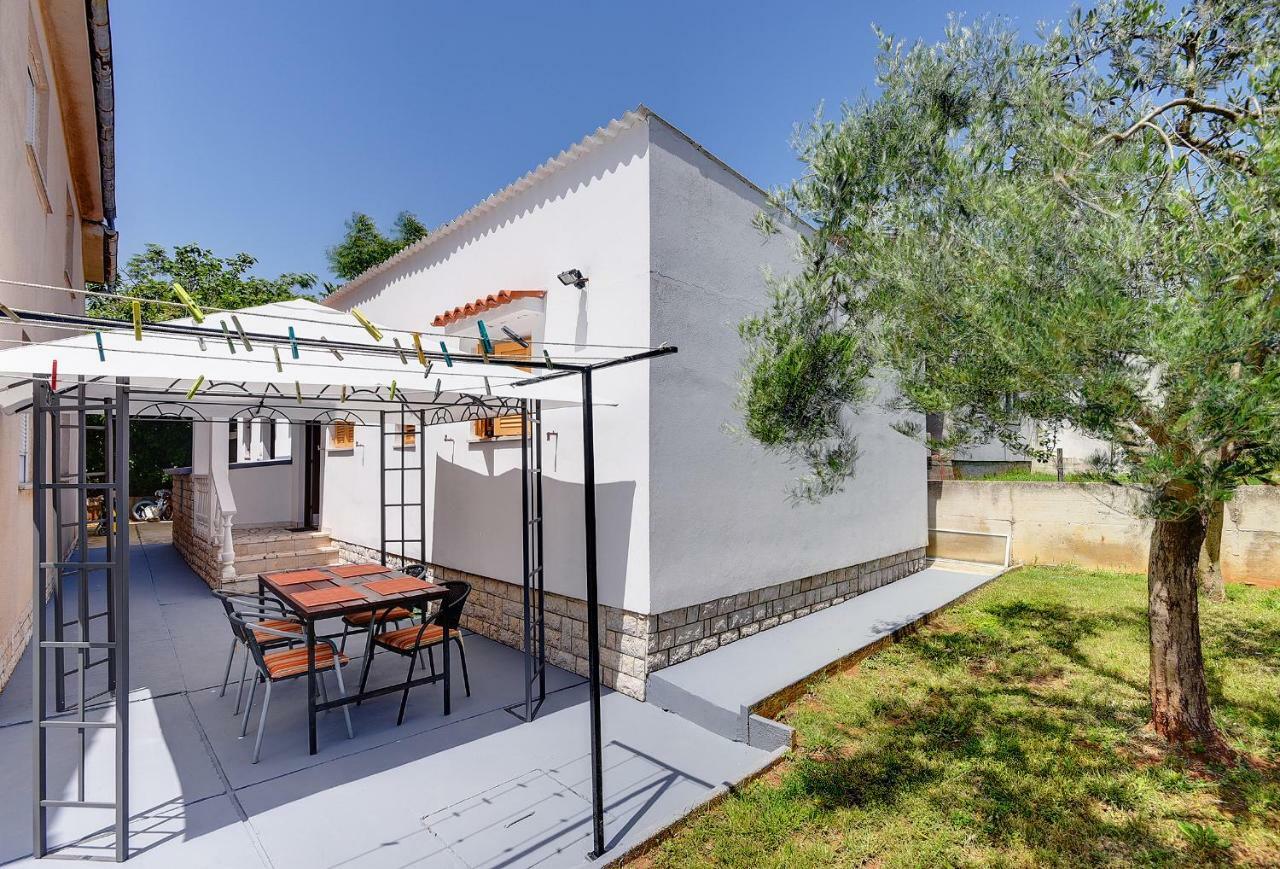 Holiday Home Mihael ميدولين المظهر الخارجي الصورة